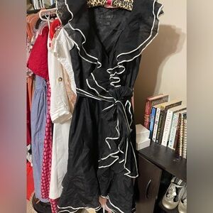 Black and White Ruffle Wrap Dress Size small